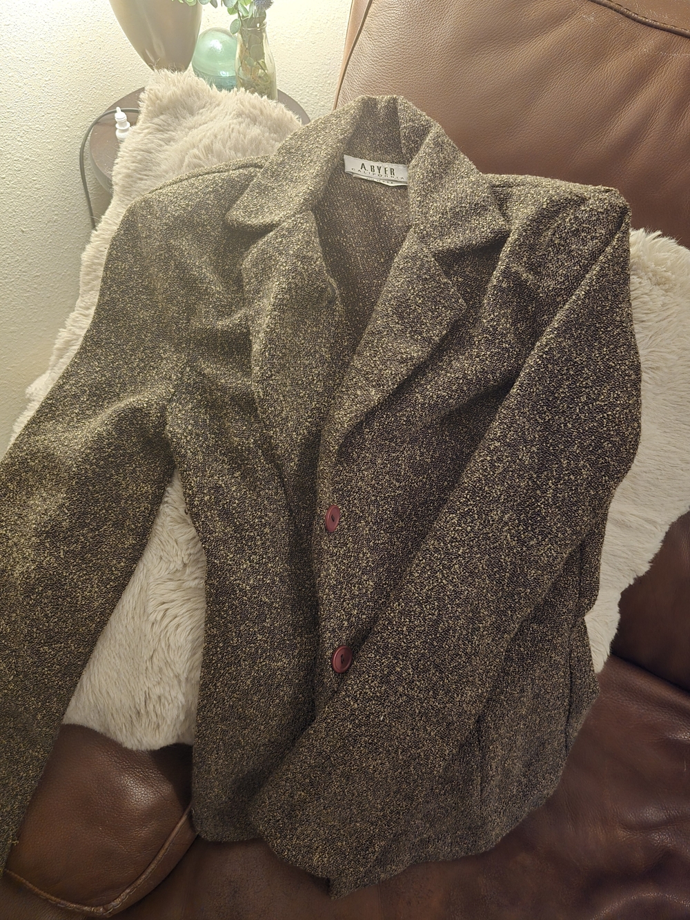 Byer California Brown Tweed Blazer with Subtle Gold Threading